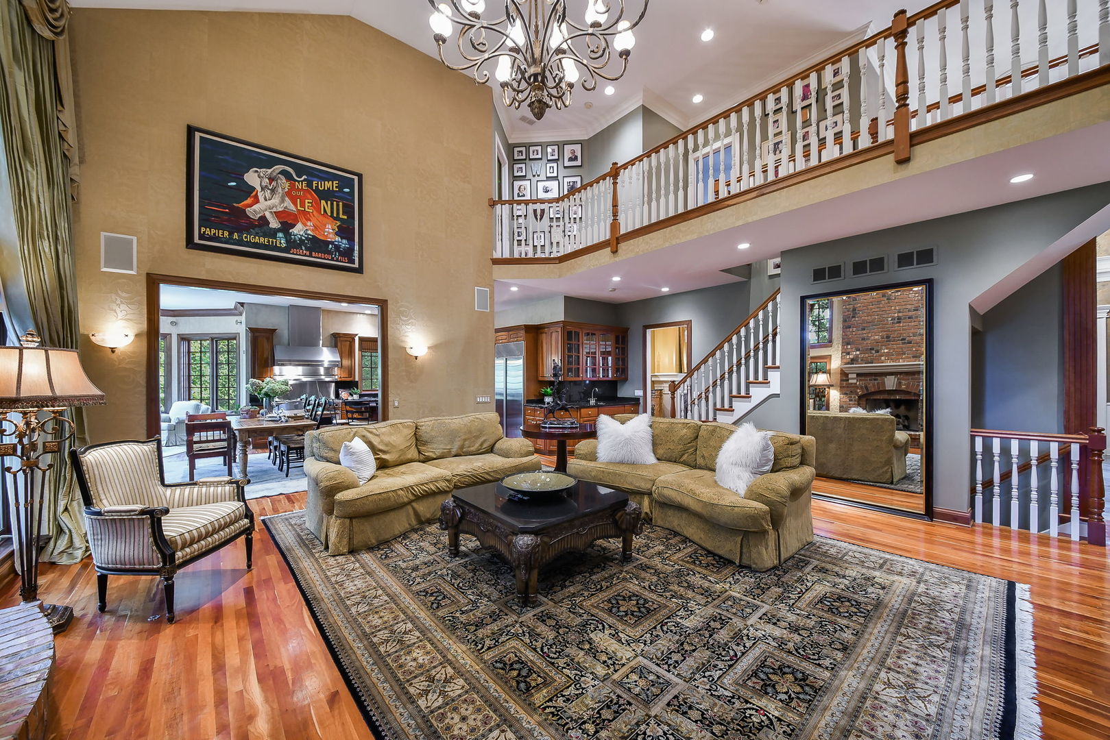 1602 Hunters Glen Court, Wheaton, IL 60189
