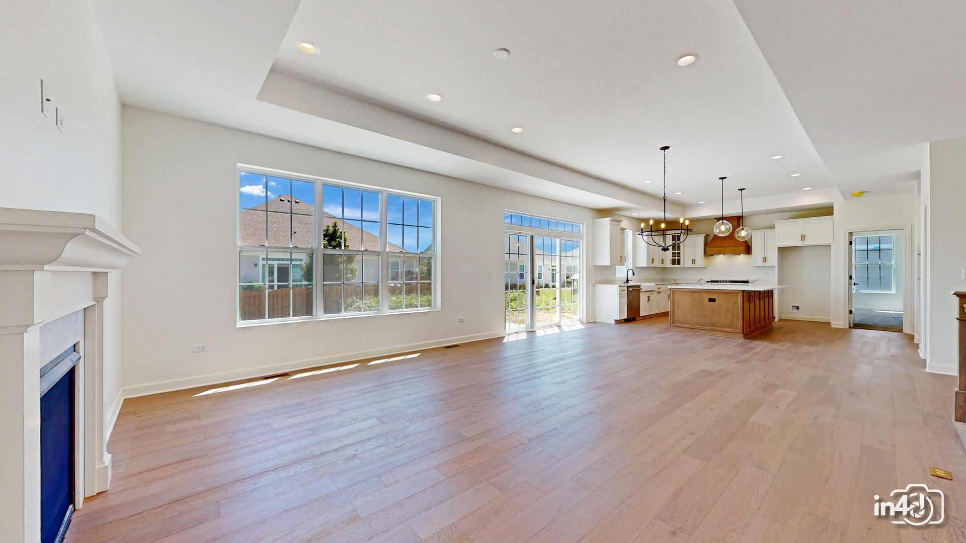 24620 W River Crossing Drive, Shorewood, IL 60404