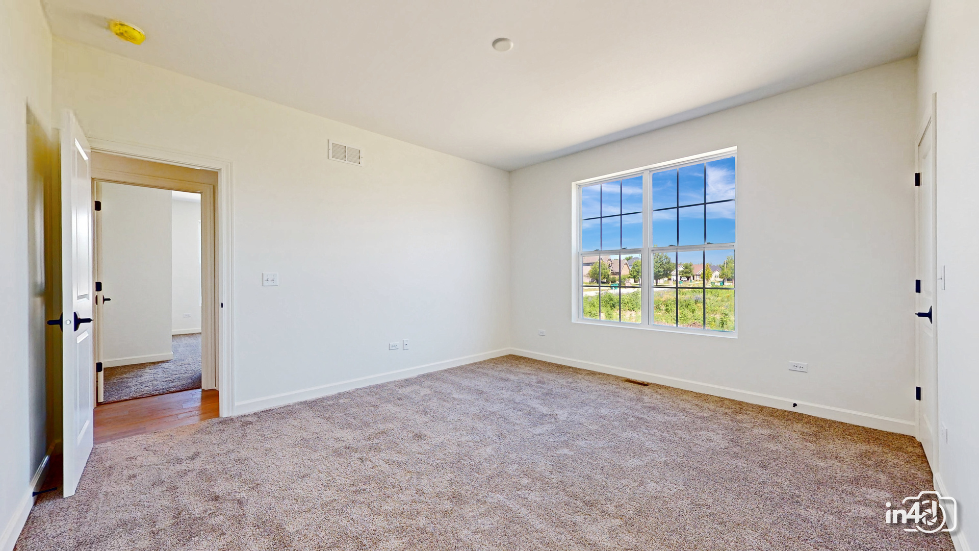 24620 W River Crossing Drive, Shorewood, IL 60404