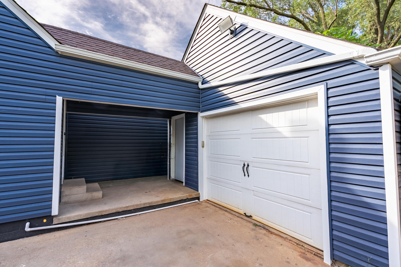 823 Lenwood Court, Aurora, IL 60506