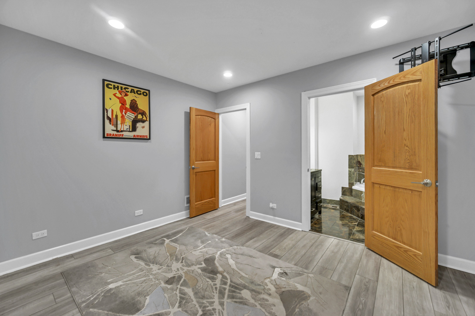1041 Vernon Avenue, Park Ridge, IL 60068