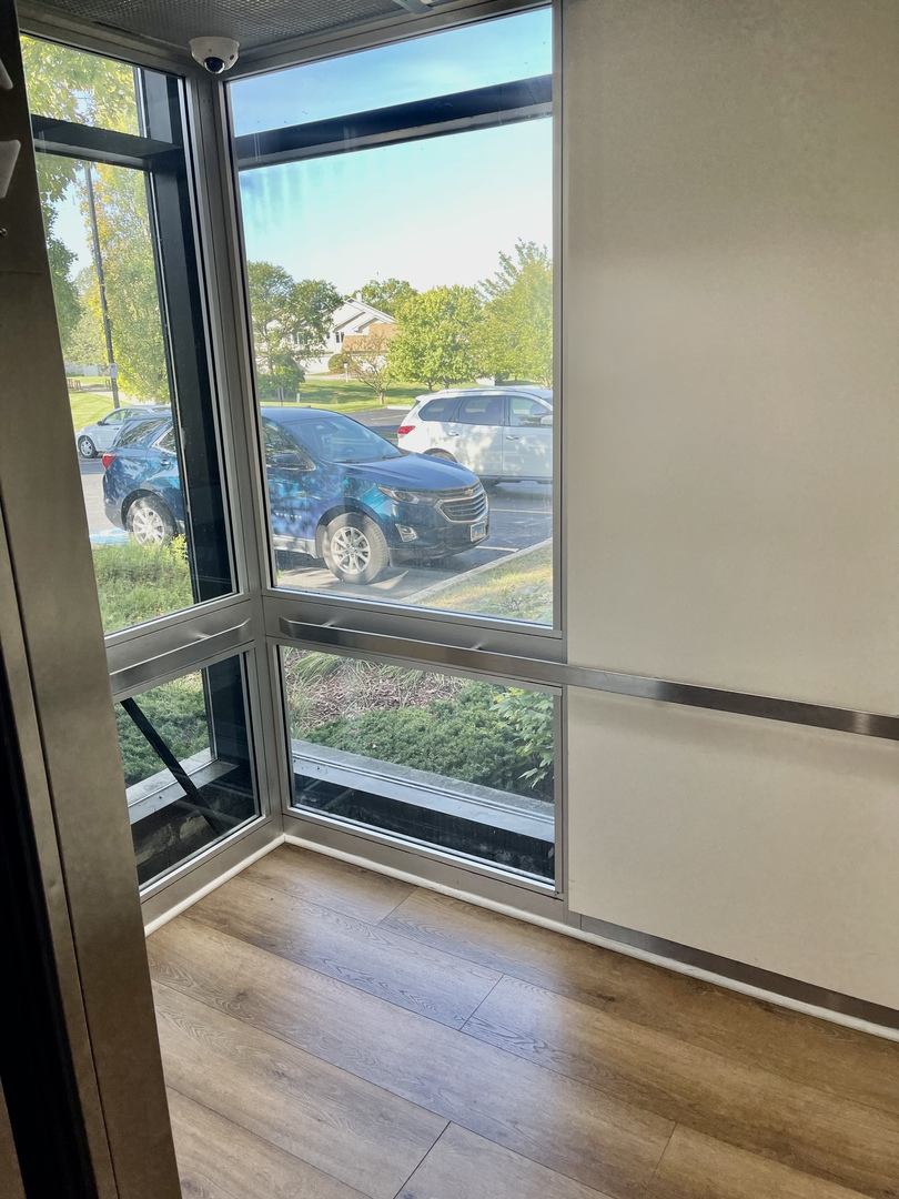 18600 Village West Drive #310, Hazel Crest, IL 60429