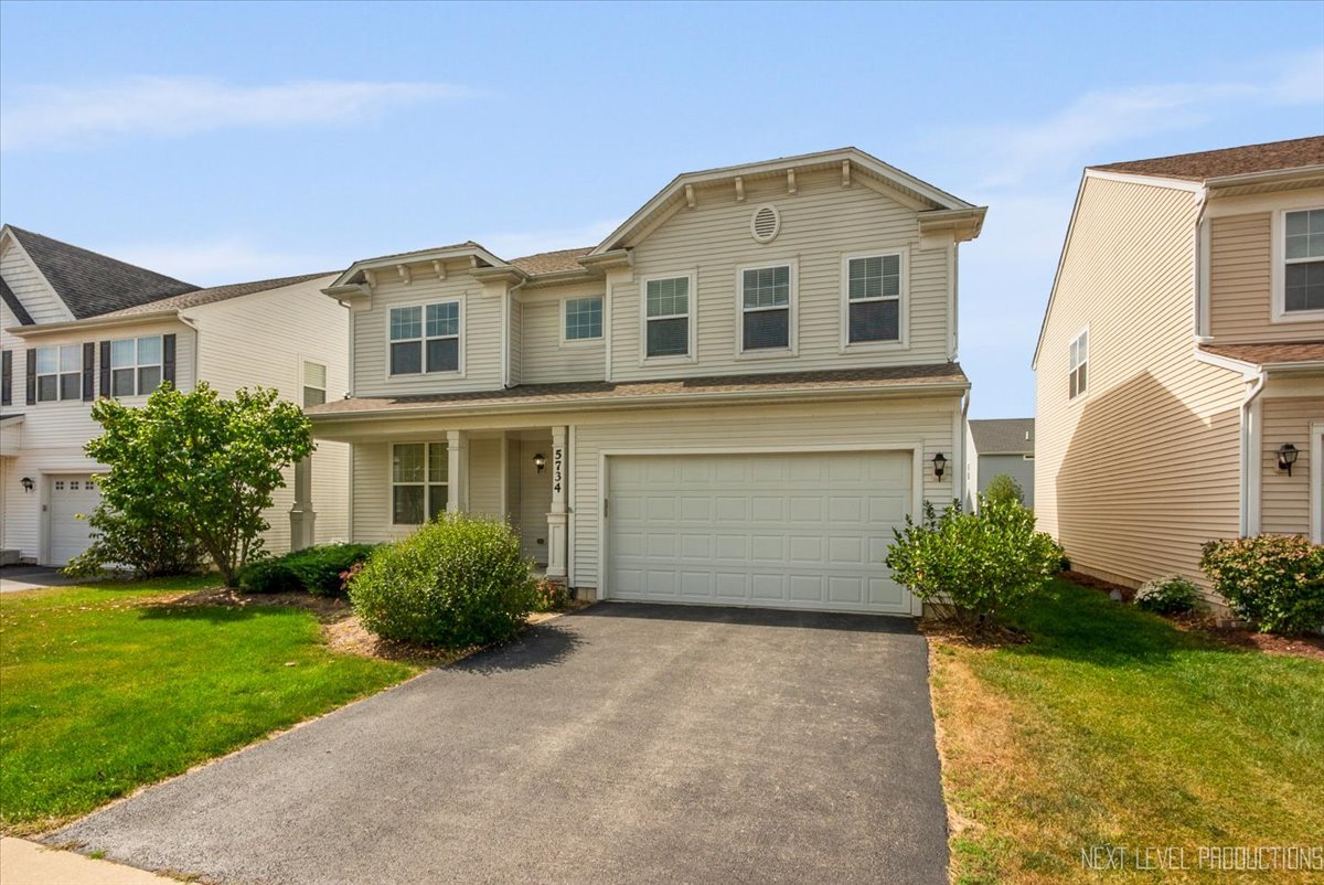 5734 OAK RIDGE Way #-45, Lisle, IL 60532