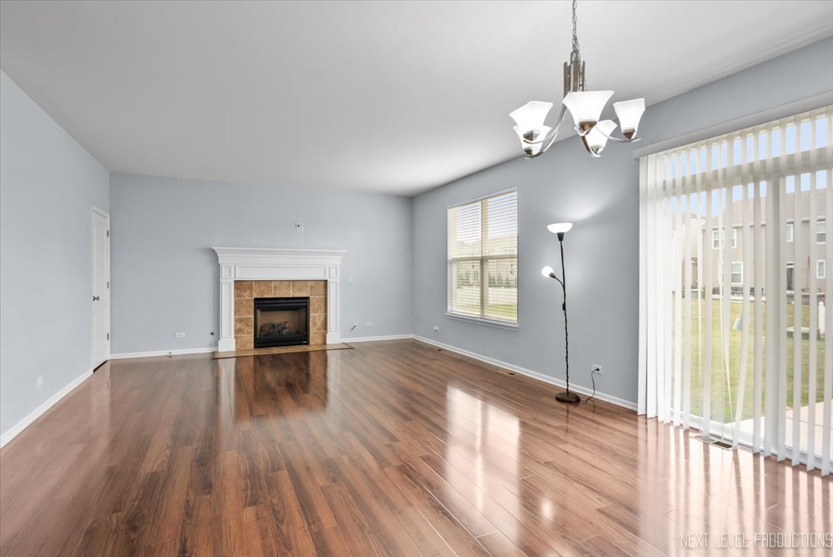 5734 OAK RIDGE Way #-45, Lisle, IL 60532