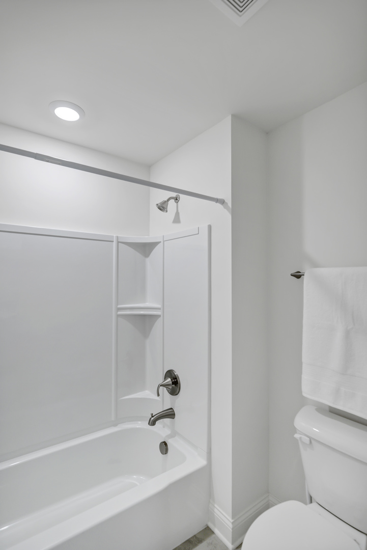 1833 Coralito Lane, Elgin, IL 60124