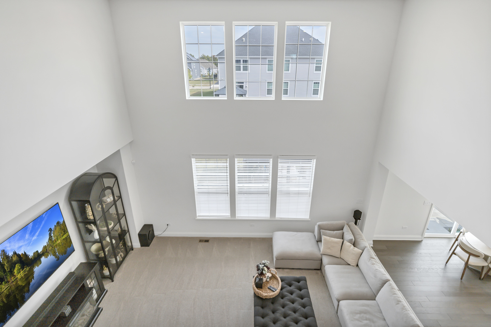 1833 Coralito Lane, Elgin, IL 60124