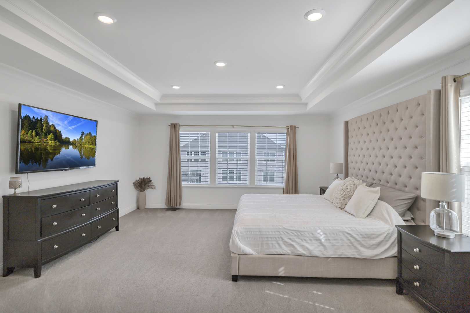 1833 Coralito Lane, Elgin, IL 60124