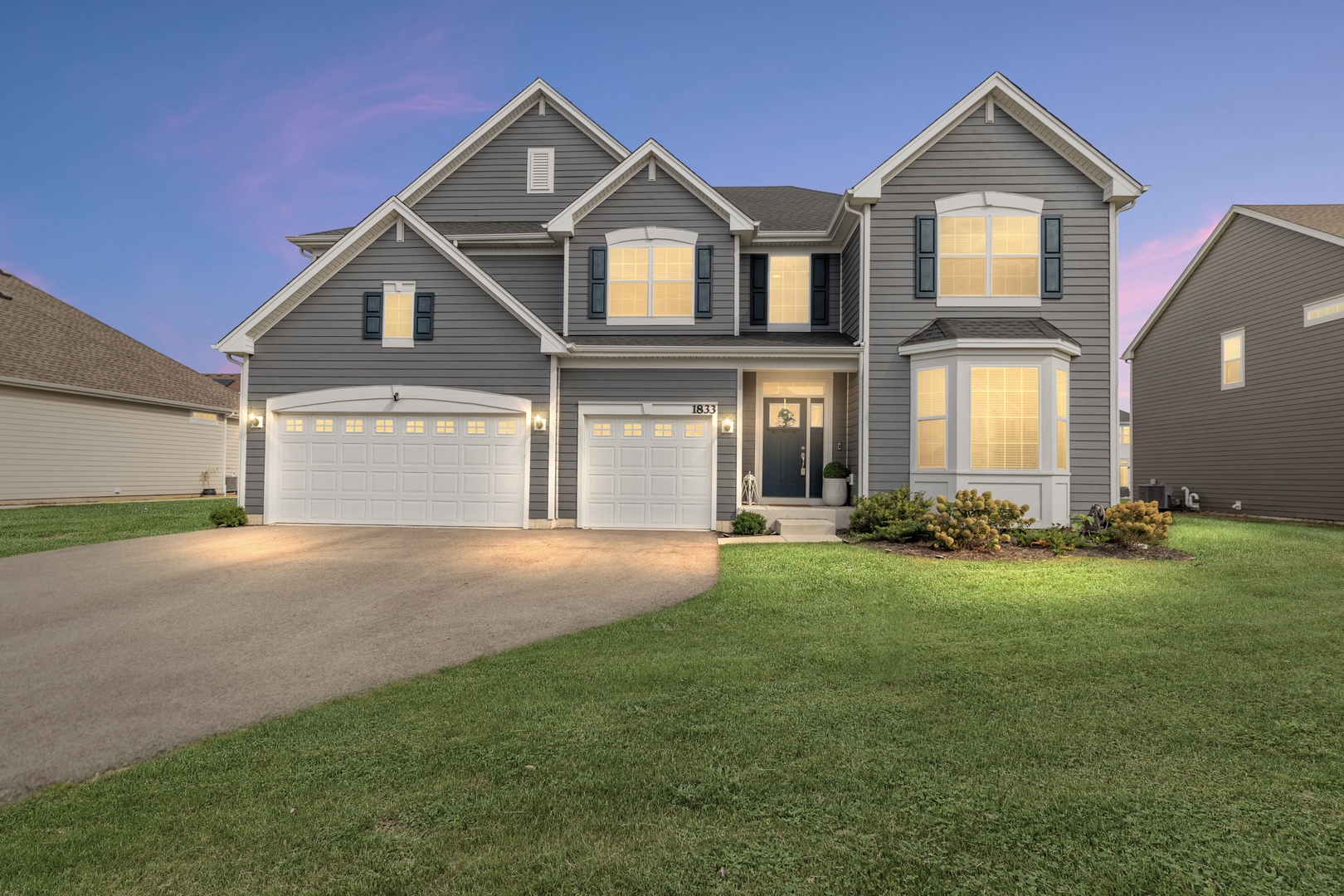 1833 Coralito Lane, Elgin, IL 60124