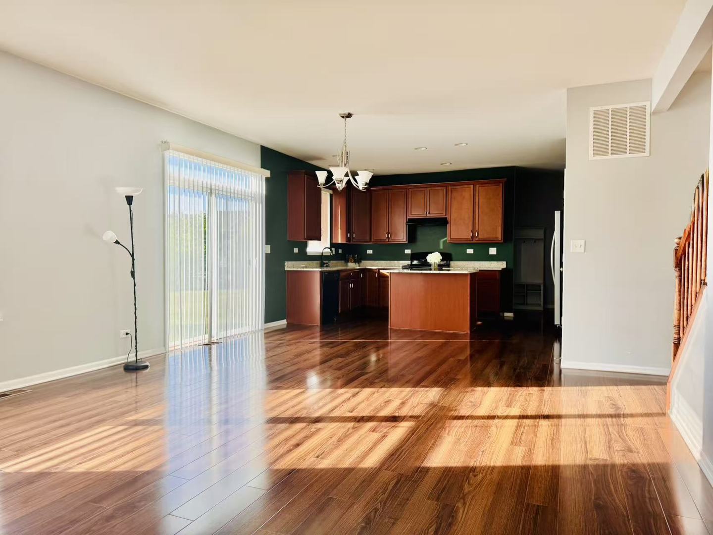 5734 OAK RIDGE Way, Lisle, IL 60532