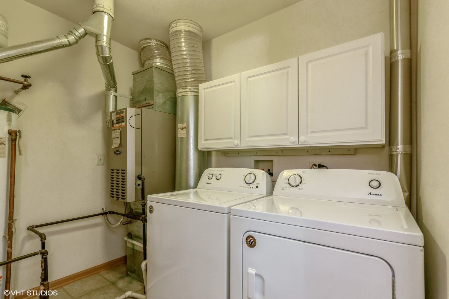 24226 W Walnut Circle, Plainfield, IL 60585