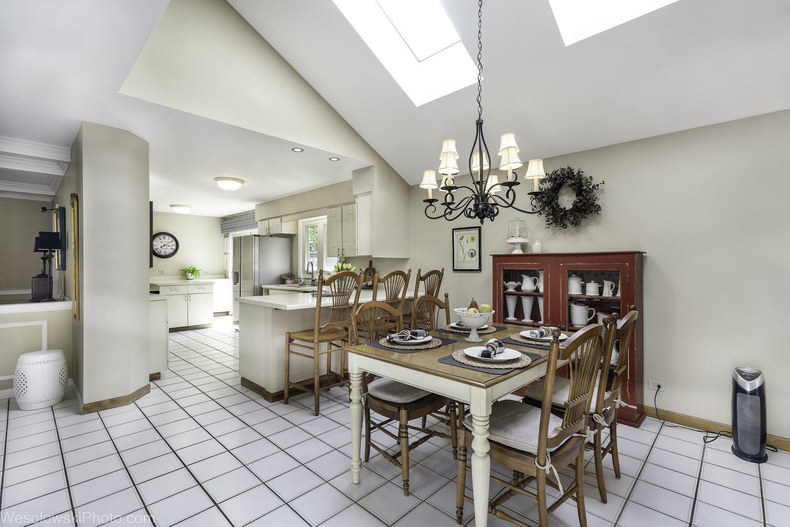 1622 E Greenwood Drive, Mount Prospect, IL 60056