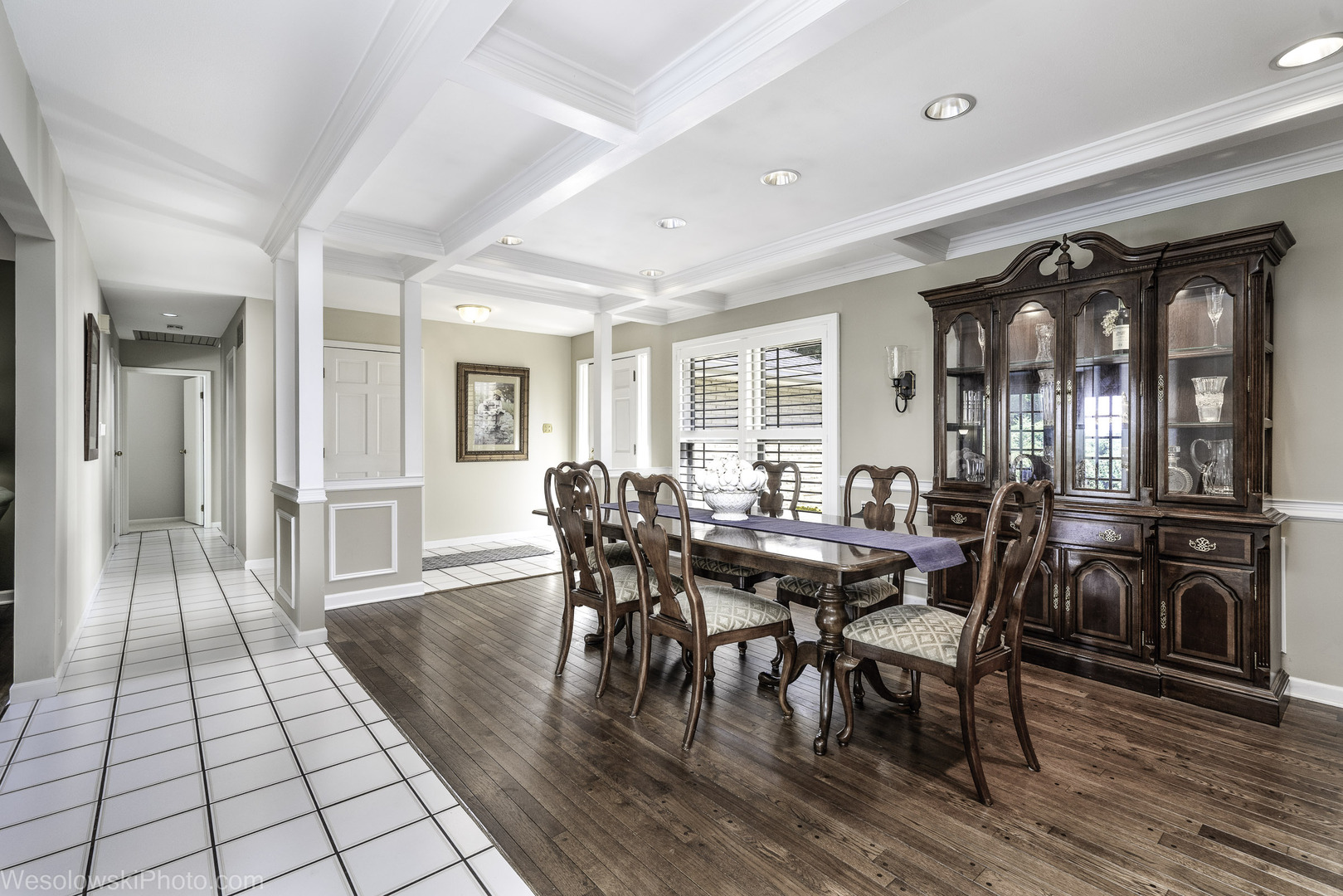 1622 E Greenwood Drive, Mount Prospect, IL 60056