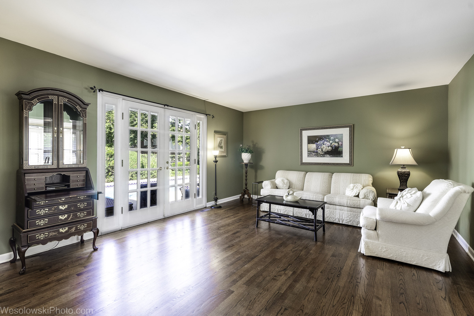 1622 E Greenwood Drive, Mount Prospect, IL 60056