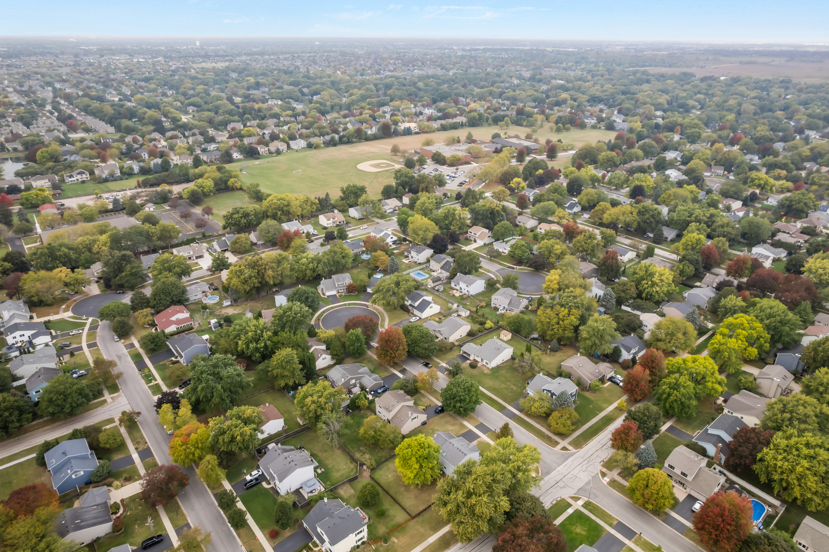 1300 Leawood Court, Naperville, IL 60564