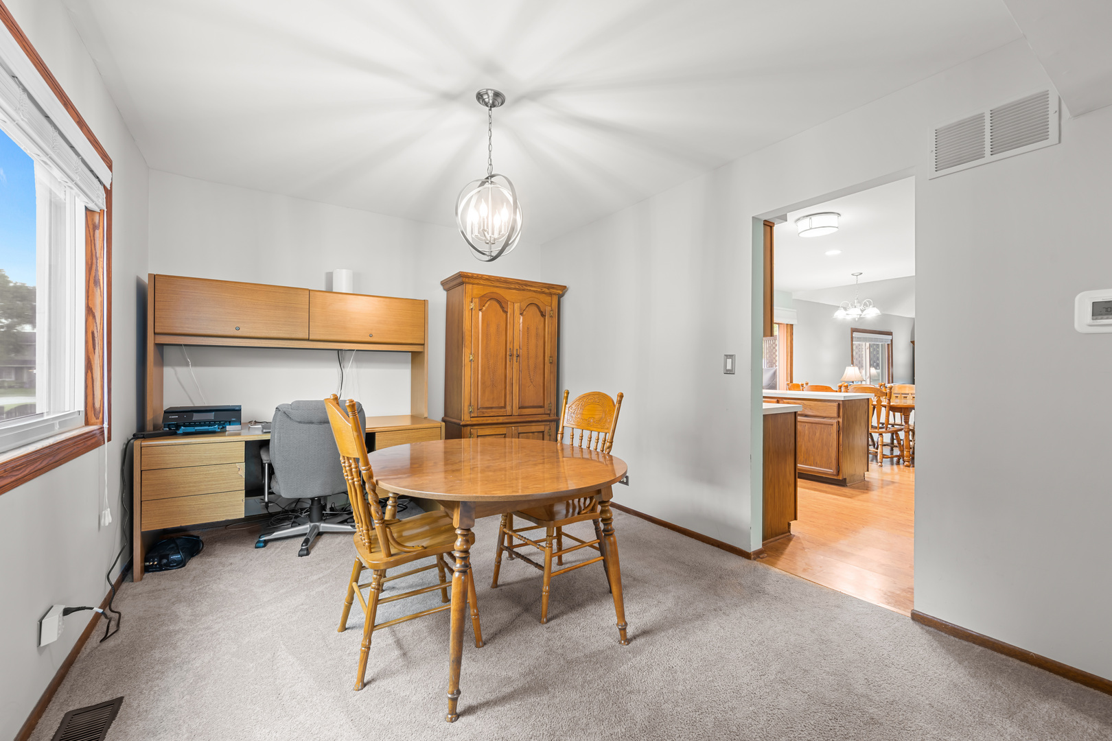 1300 Leawood Court, Naperville, IL 60564