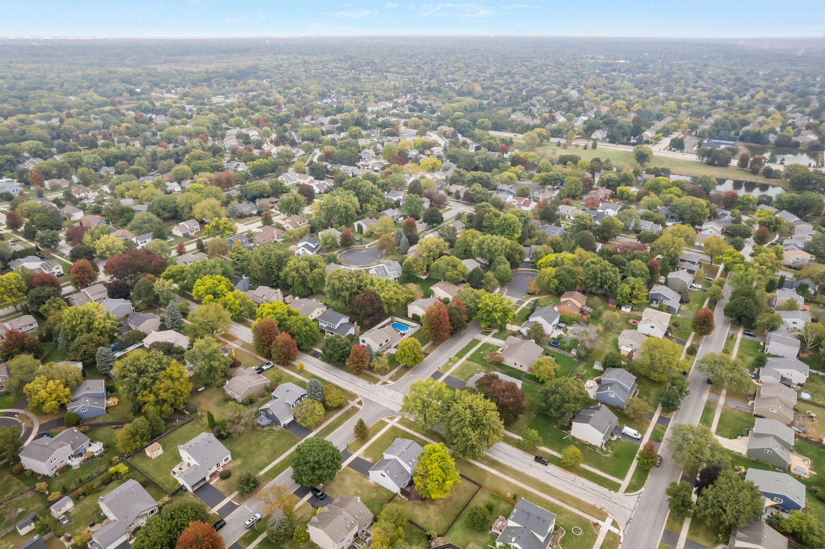 1300 Leawood Court, Naperville, IL 60564