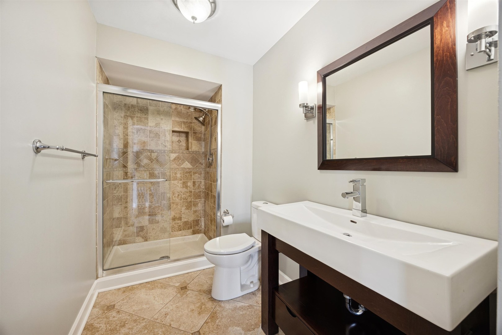 1116 HIDDEN SPRING Drive, Naperville, IL 60540