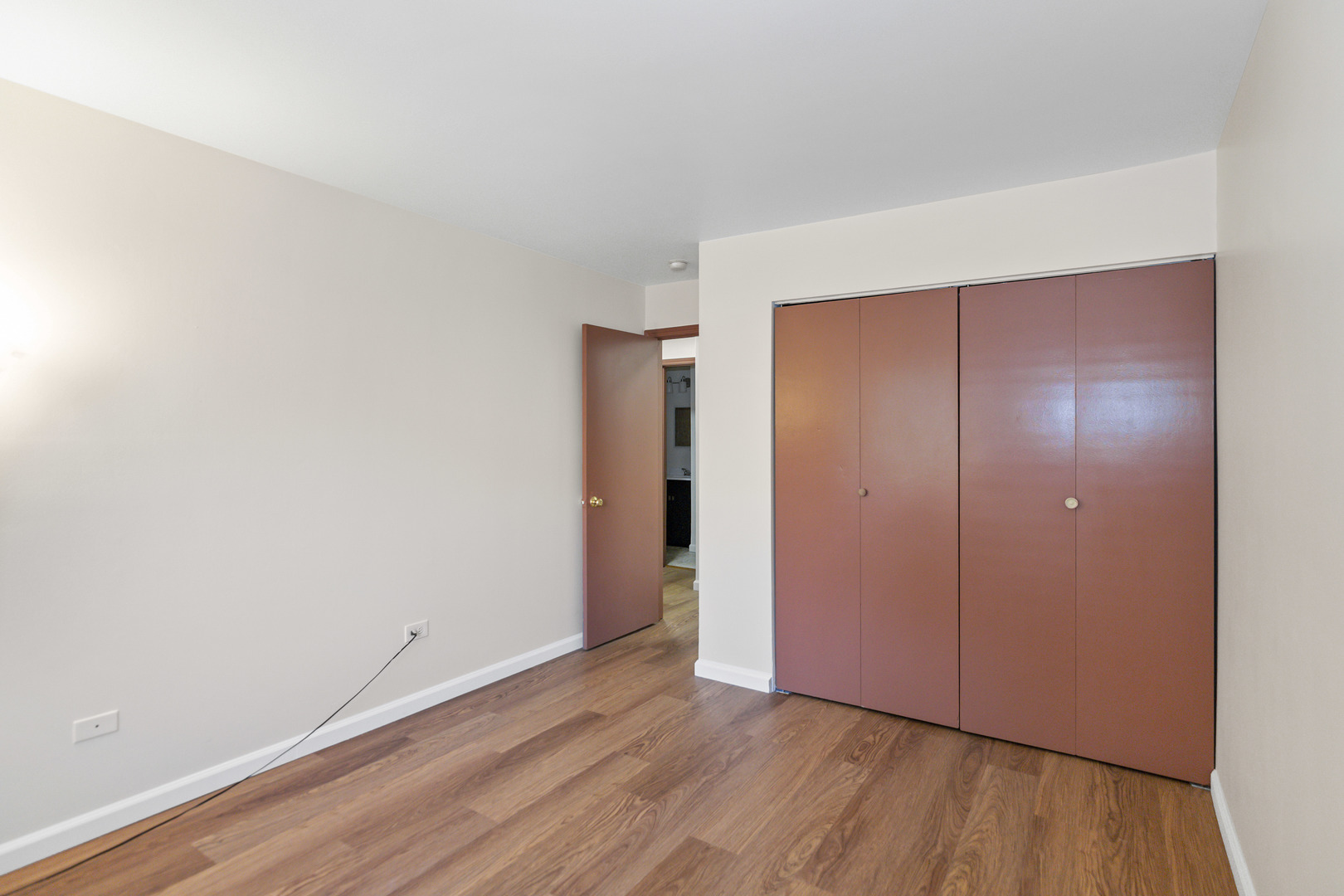 1085 Higgins Quarters Drive #104, Hoffman Estates, IL 60194