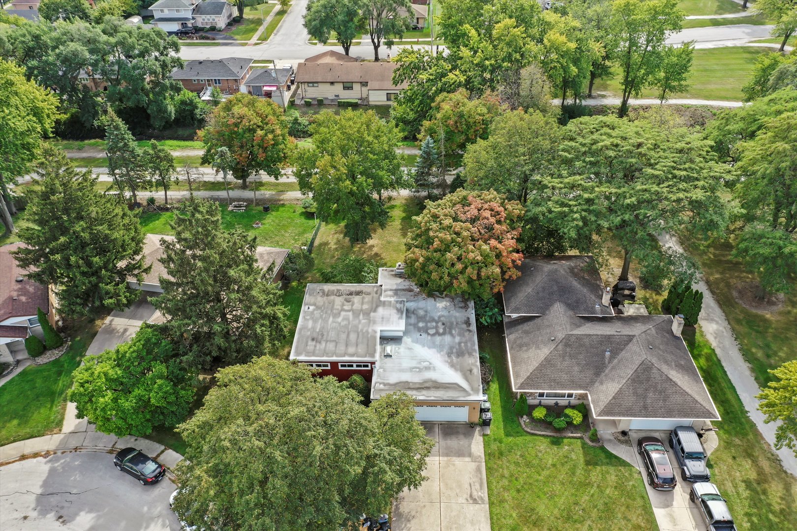 943 E 164th Court, South Holland, IL 60473