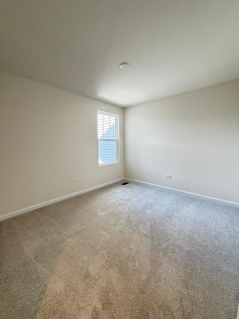 660 Switchgrass Way #58002, Bolingbrook, IL 60490