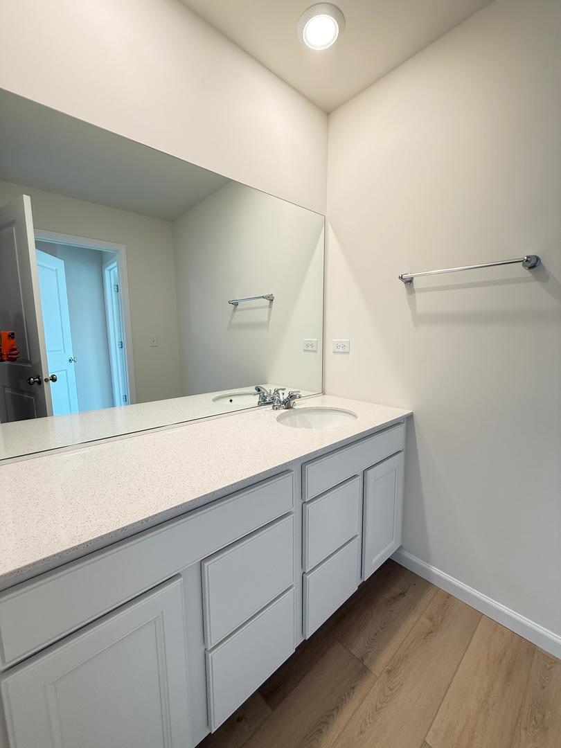 660 Switchgrass Way #58002, Bolingbrook, IL 60490