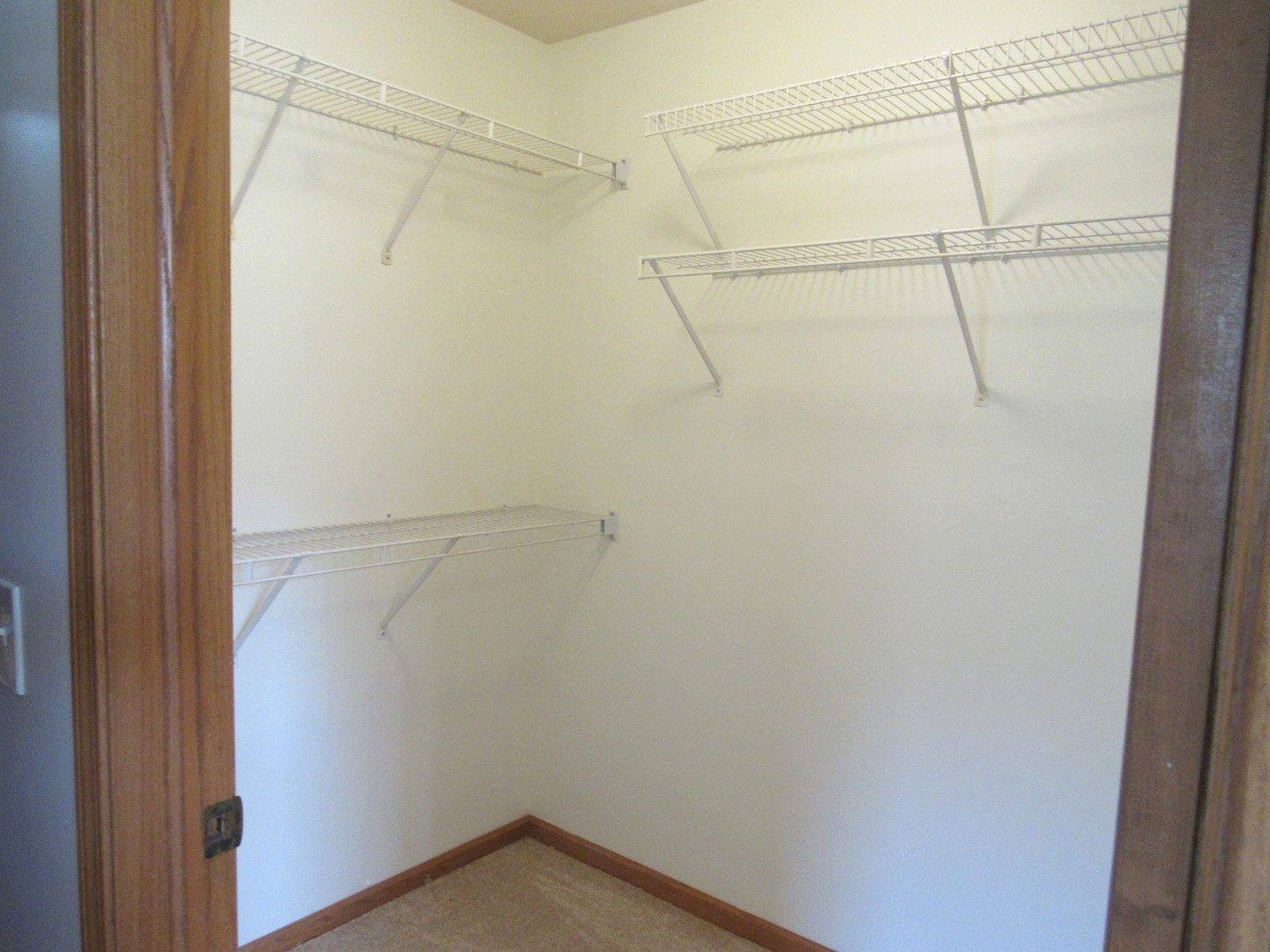 28 ASHBURN Court #Z1, Schaumburg, IL 60193