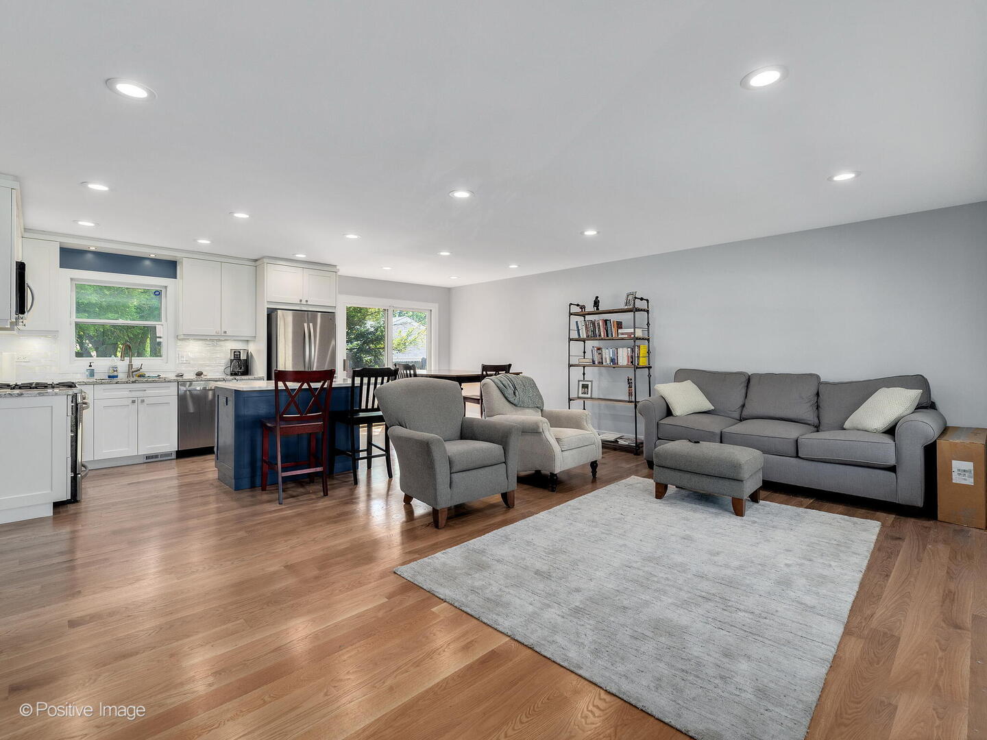 5735 Virginia Avenue, Clarendon Hills, IL 60514