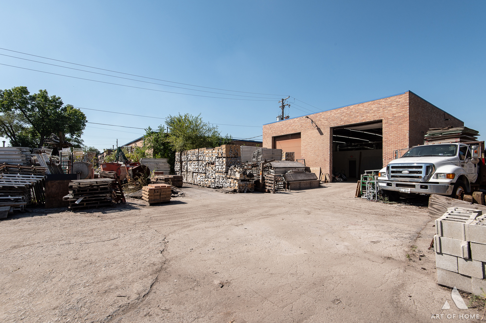 1031 Maryland Avenue, Dolton, IL 60419