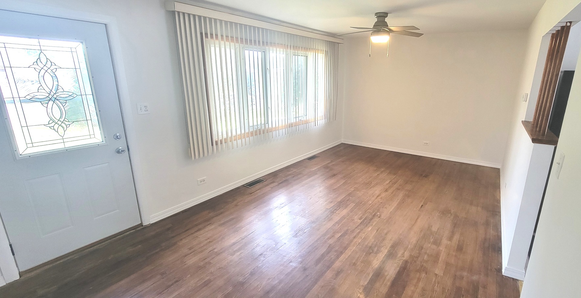 9236 Stanford Drive, Bridgeview, IL 60455