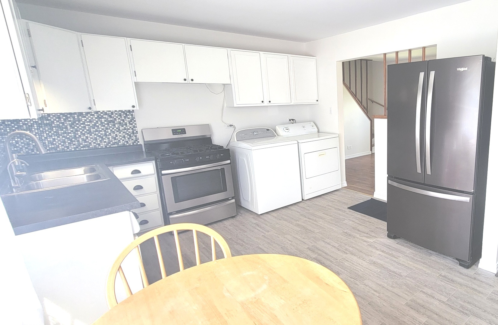 9236 Stanford Drive, Bridgeview, IL 60455