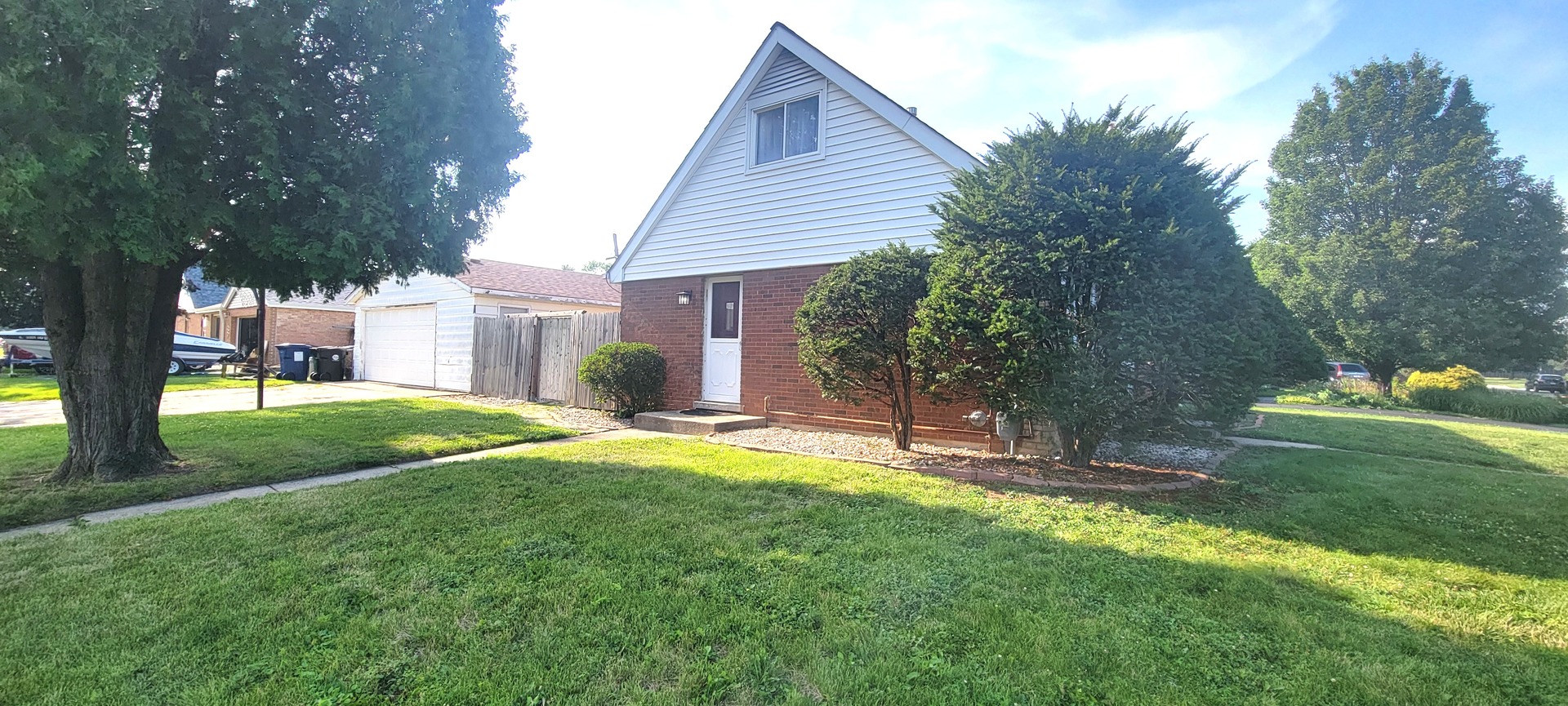 9236 Stanford Drive, Bridgeview, IL 60455