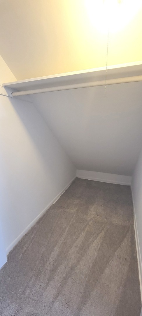 9236 Stanford Drive, Bridgeview, IL 60455