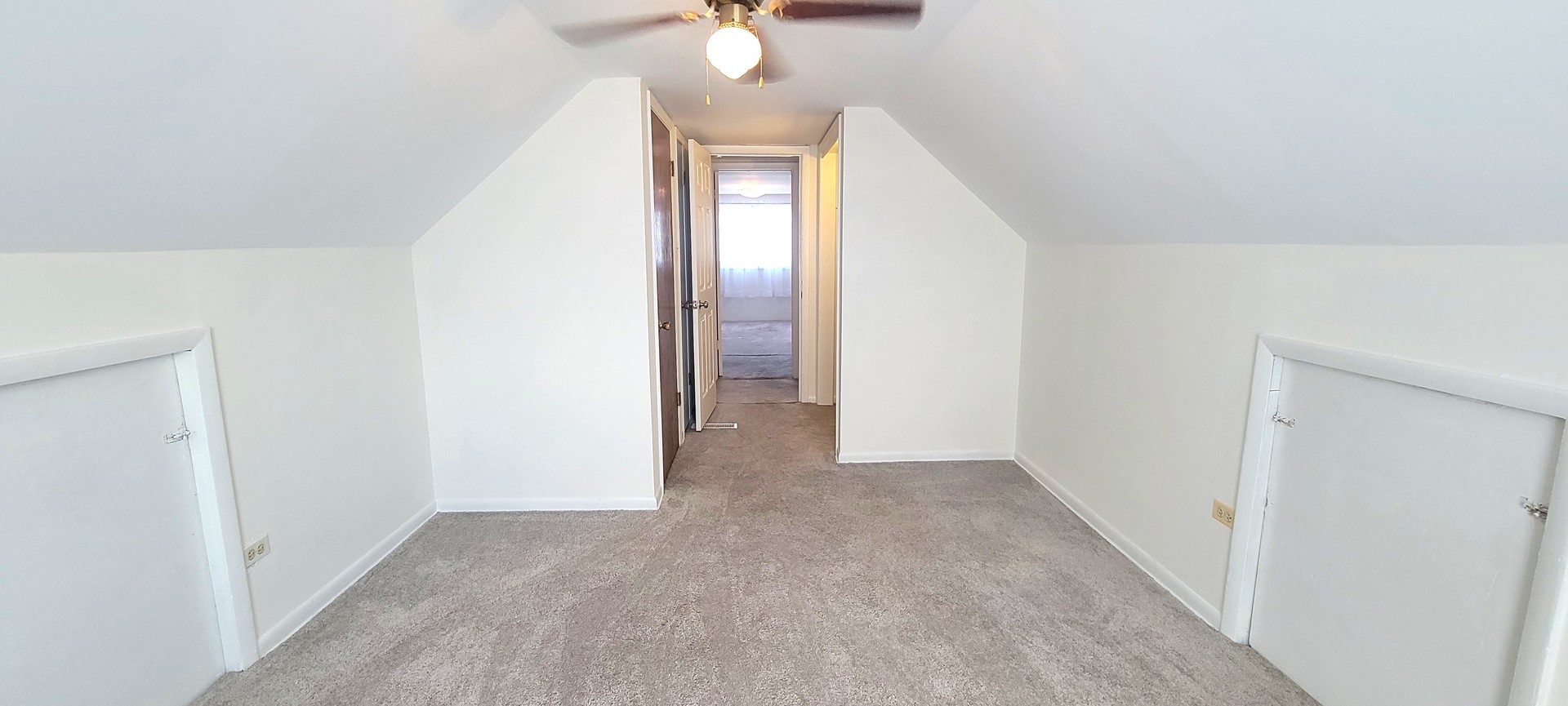 9236 Stanford Drive, Bridgeview, IL 60455