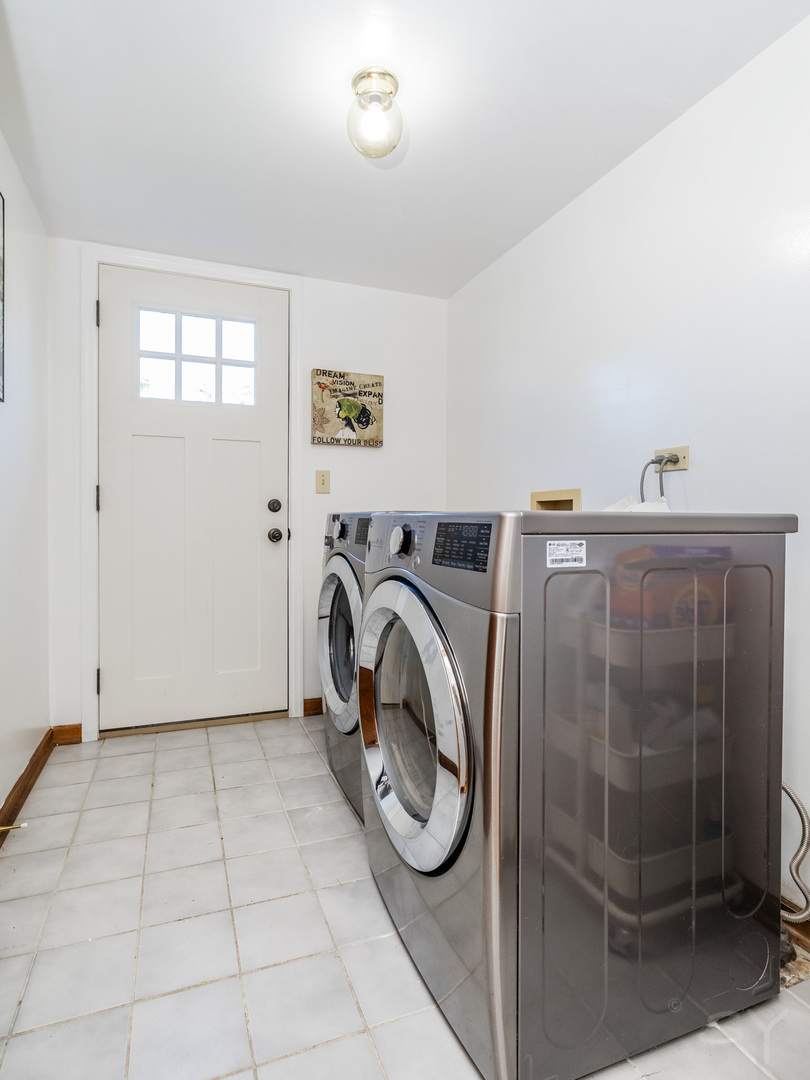 481 Pleasant Hill Road, Frankfort, IL 60423