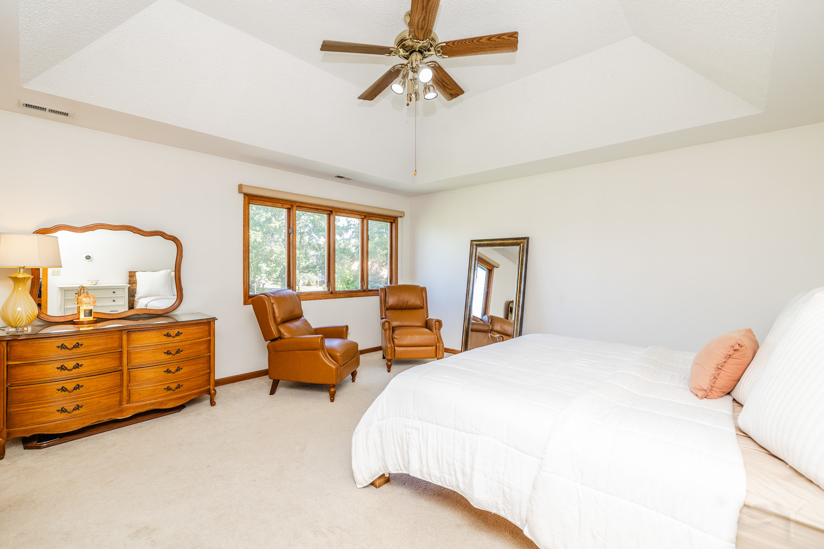 481 Pleasant Hill Road, Frankfort, IL 60423