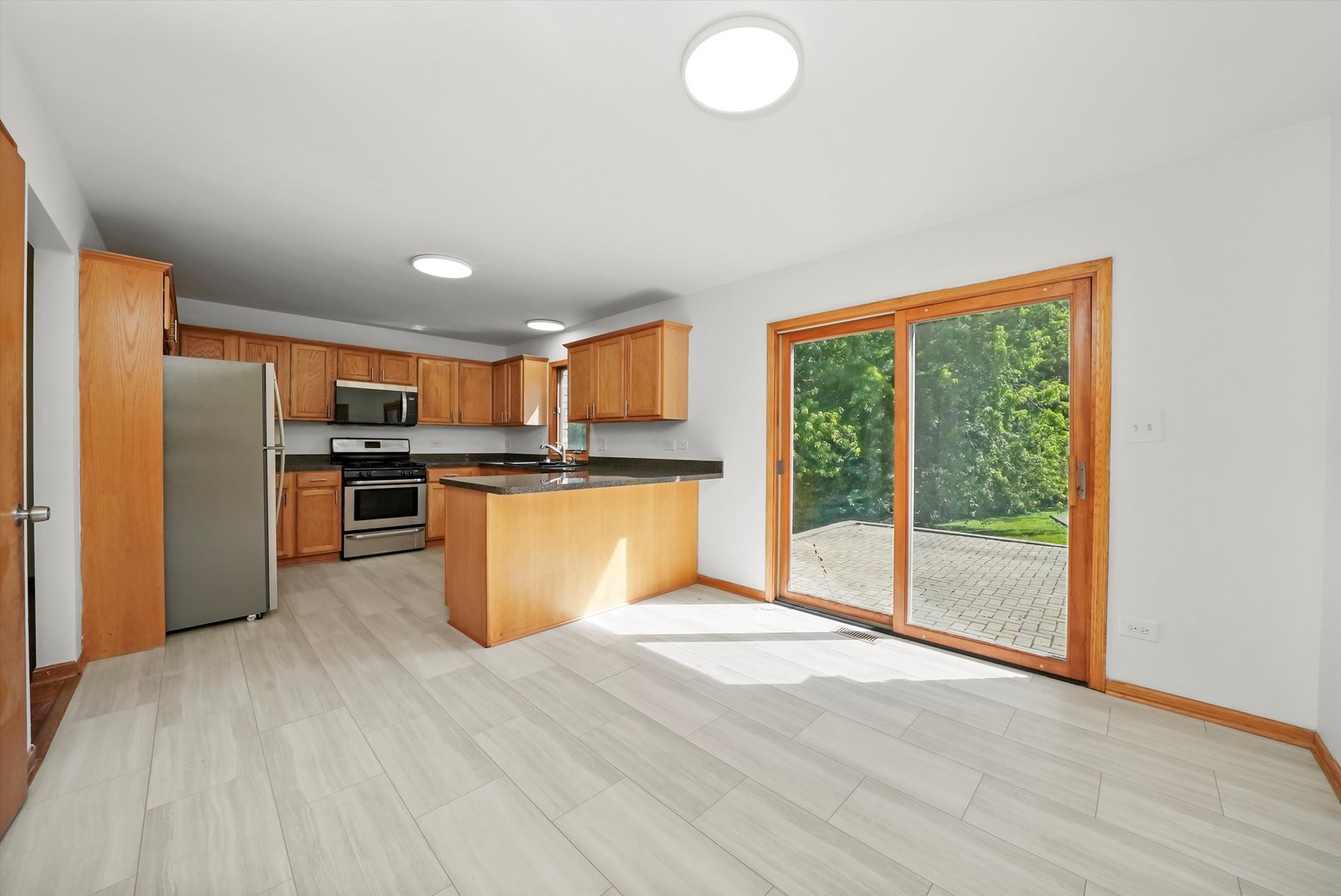 18641 Loras Court, Country Club Hills, IL 60478