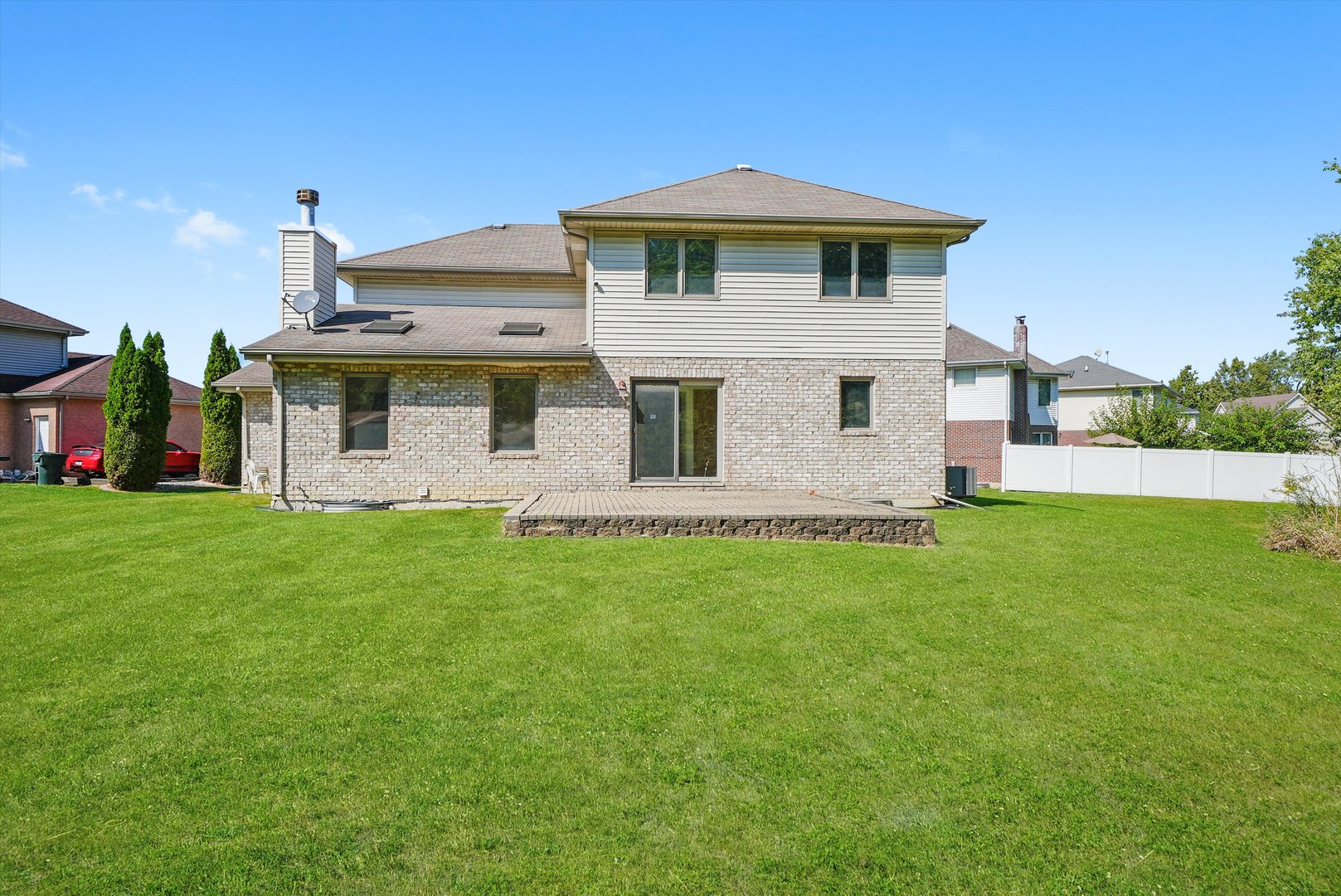 18641 Loras Court, Country Club Hills, IL 60478