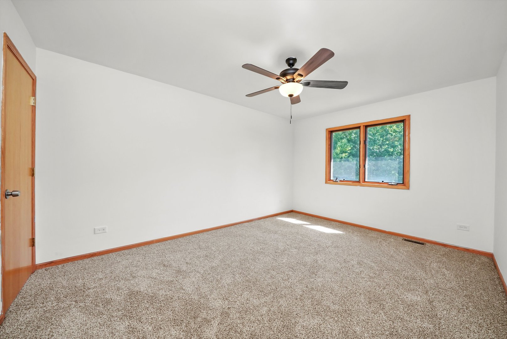 18641 Loras Court, Country Club Hills, IL 60478