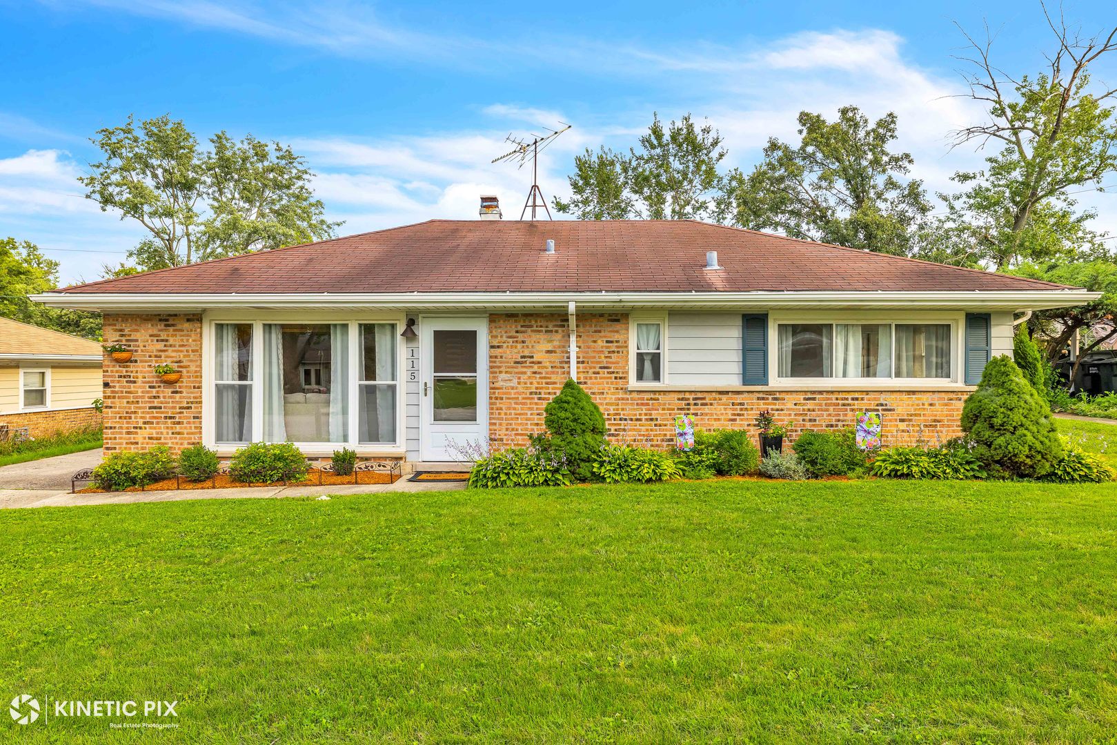 115 Shabbona Drive, Park Forest, IL 60466