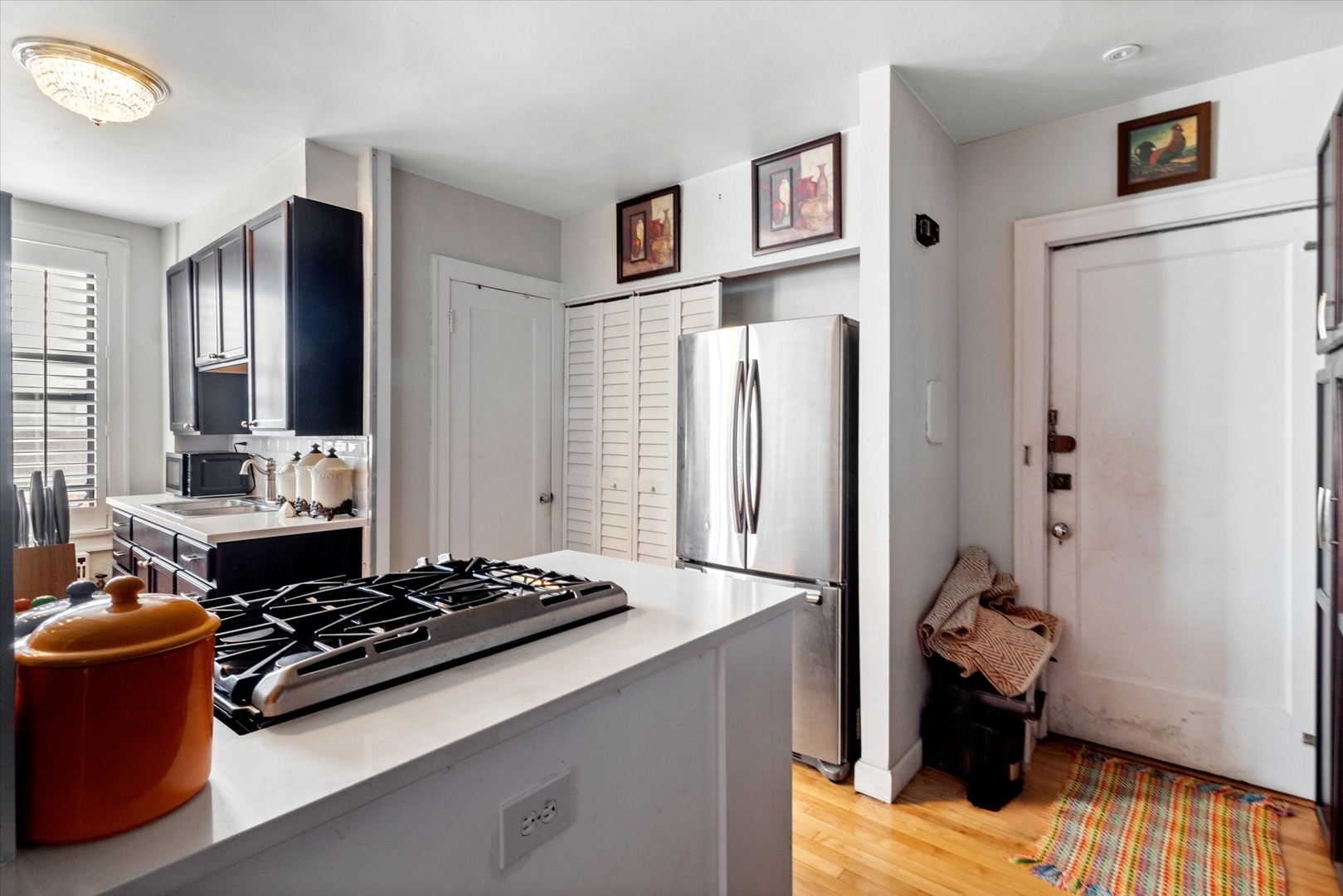 5555 S Everett Avenue #C14, Chicago, IL 60637