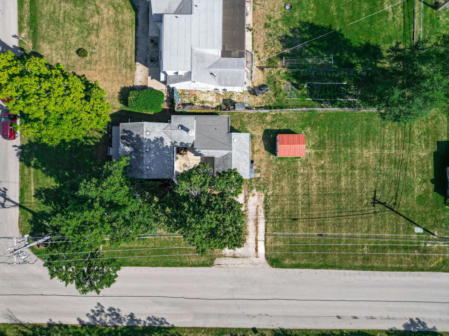 901 E Babcock Avenue, Addison, IL 60101