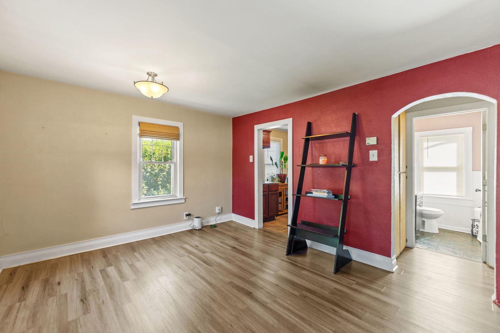901 E Babcock Avenue, Addison, IL 60101
