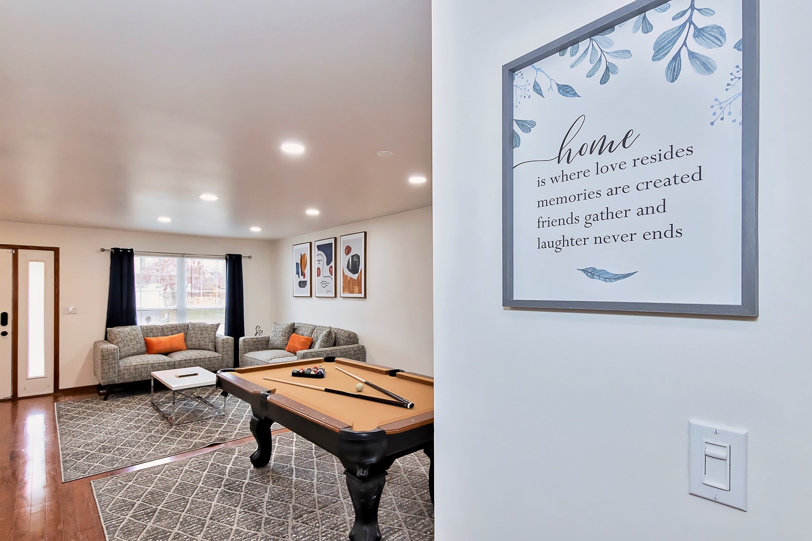 2355 Masters Lane, Round Lake Beach, IL 60073