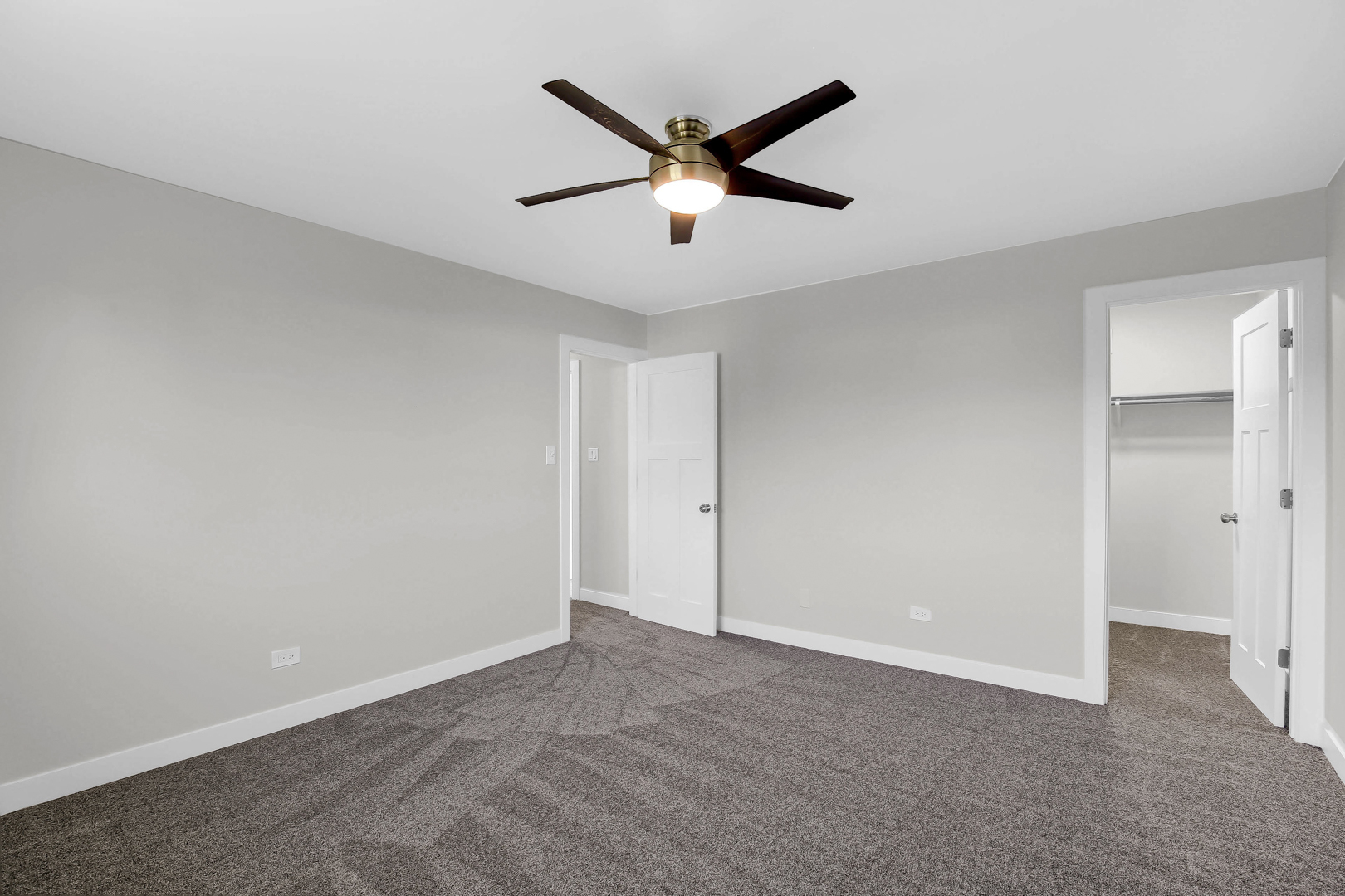 15636 Chapel Hill Road, Orland Park, IL 60462