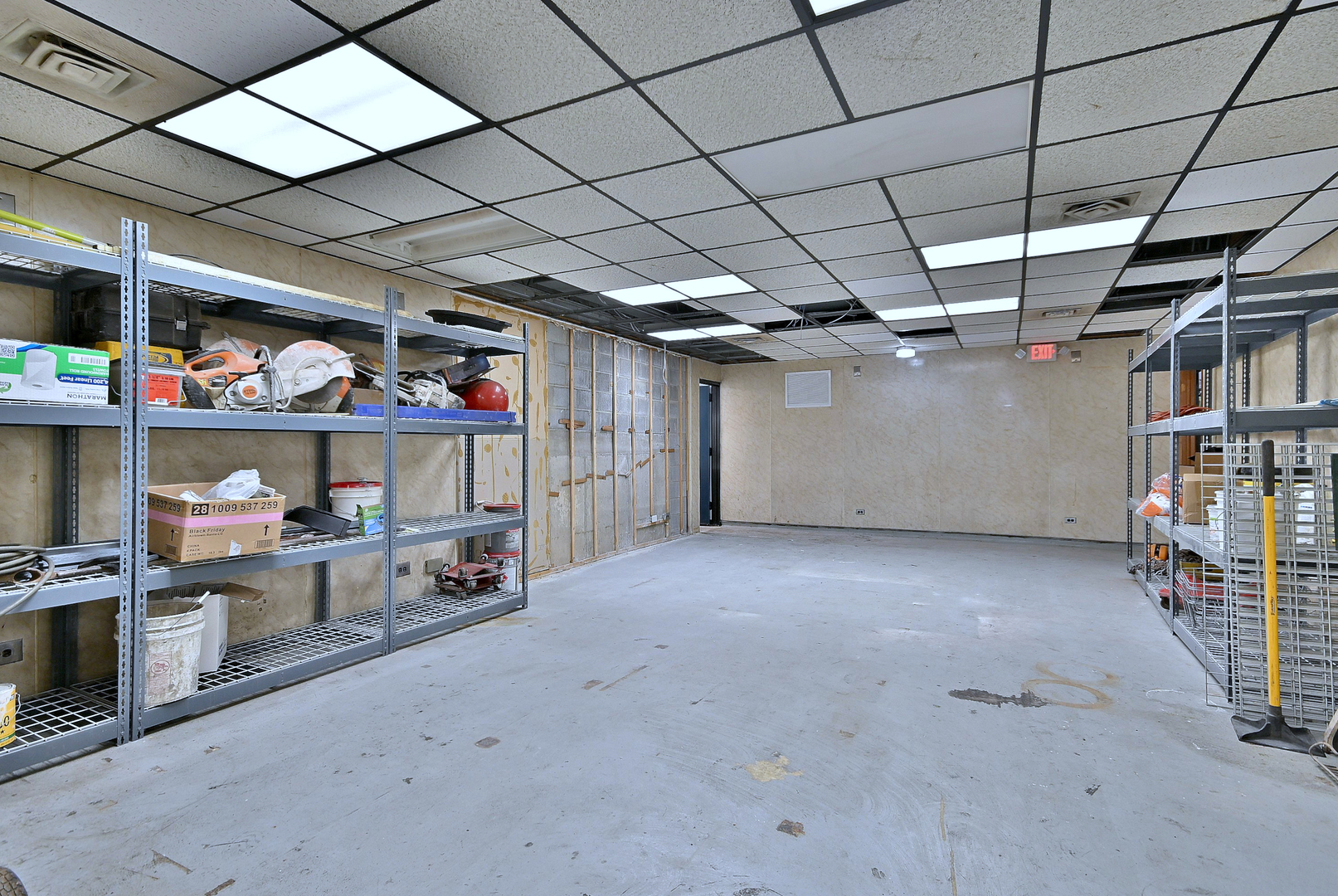 515 LUNT Avenue, Schaumburg, IL 60193