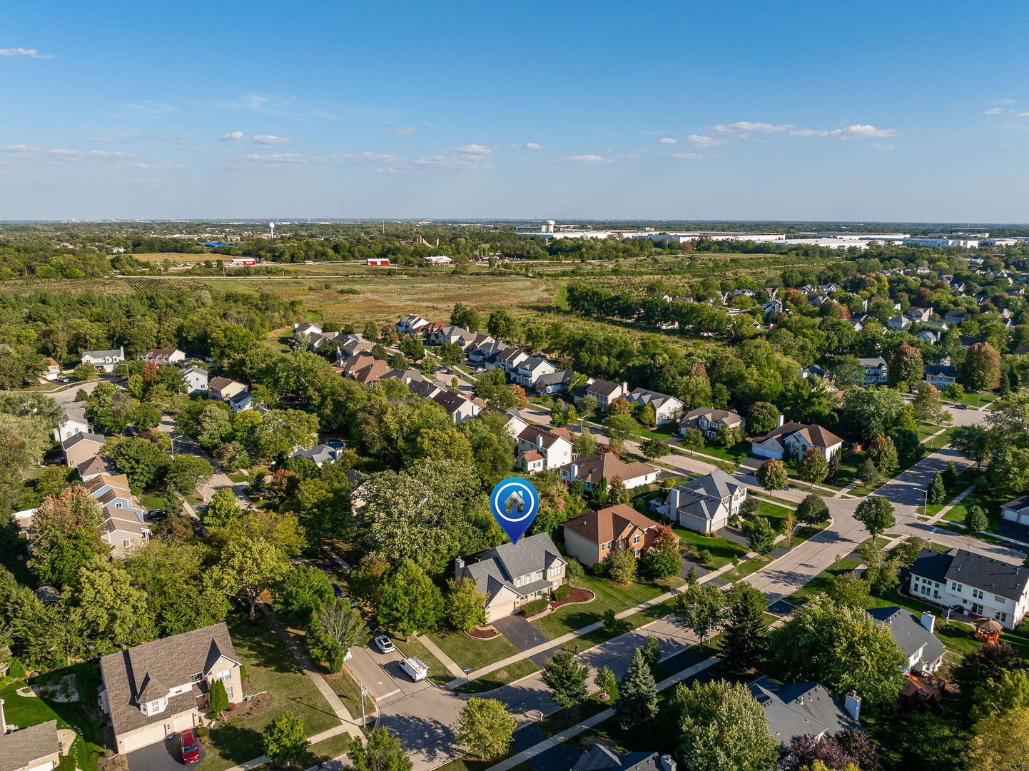 719 Pinecreek Drive, North Aurora, IL 60542