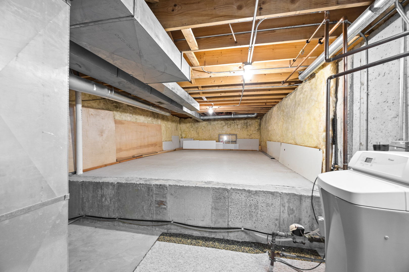 719 Pinecreek Drive, North Aurora, IL 60542