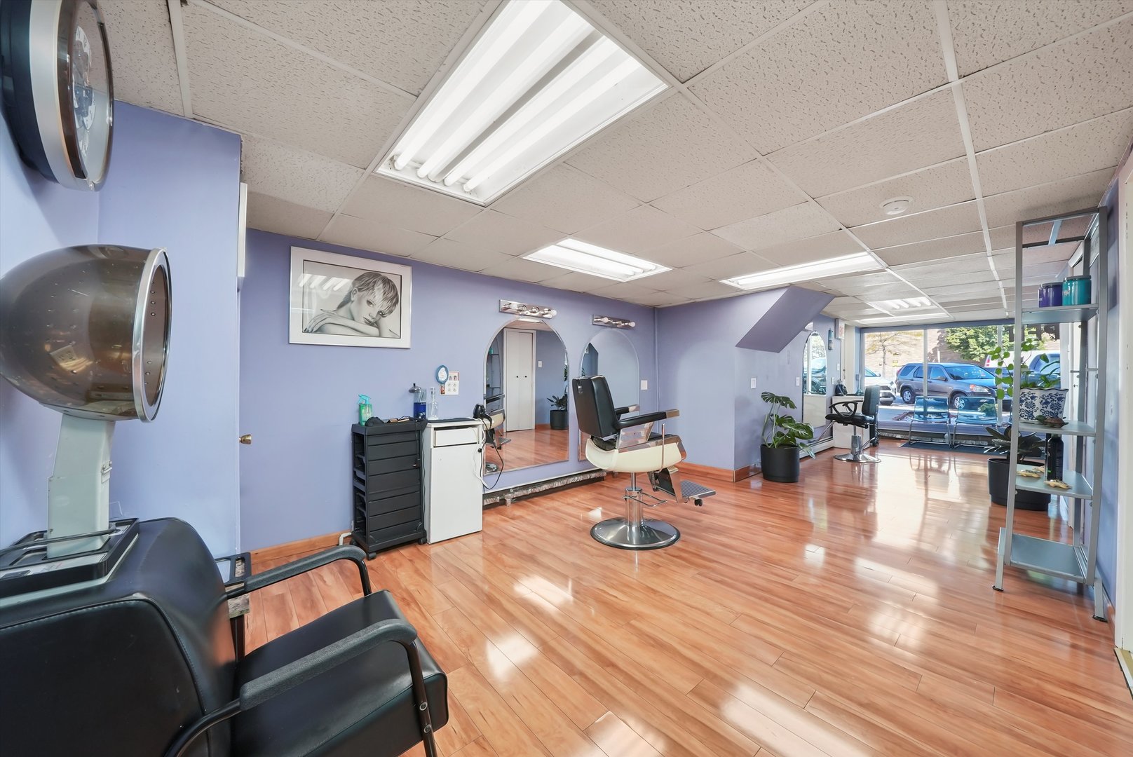 5507 W Cermak Road, Cicero, IL 60804