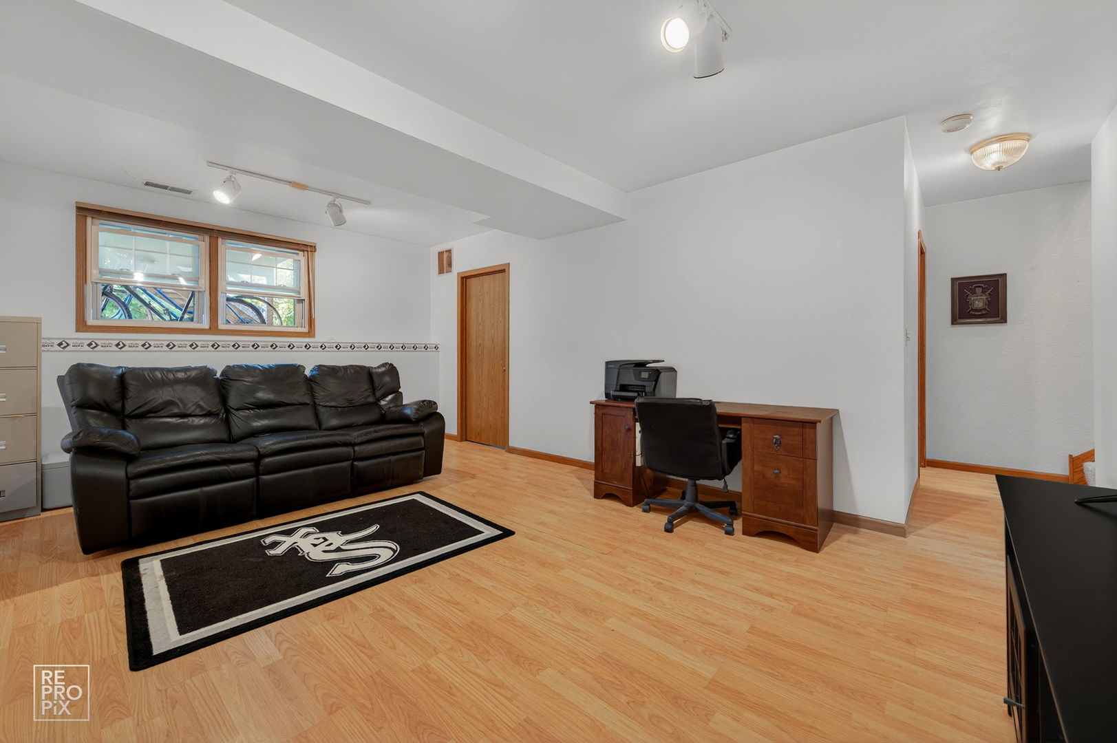 1624 Estes Avenue, Des Plaines, IL 60018