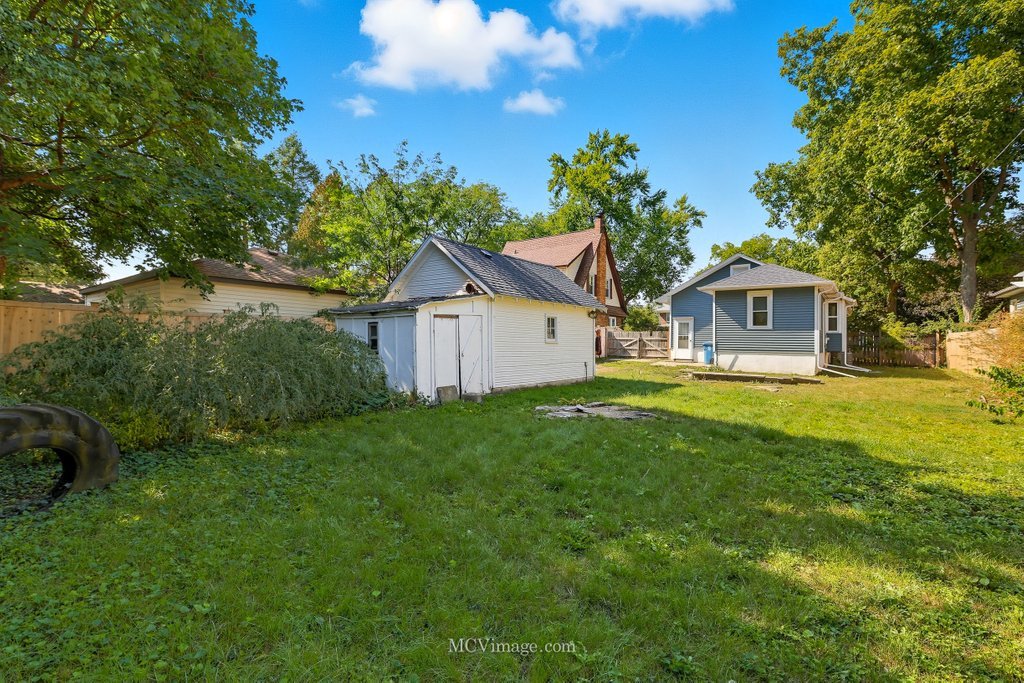 164 S Calumet Avenue, Aurora, IL 60506